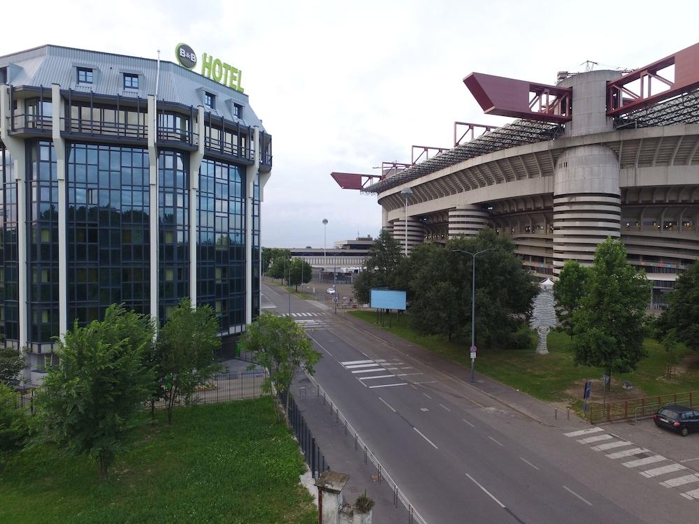 B&B Hotel Milano San Siro Esterno foto