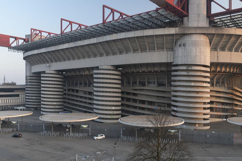B&B Hotel Milano San Siro Esterno foto