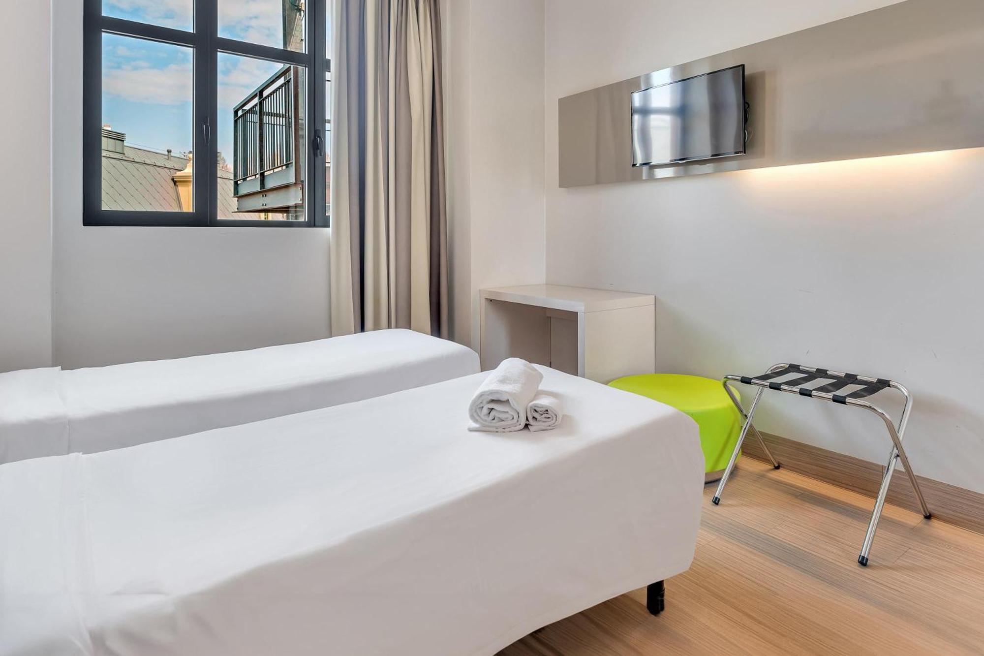 B&B Hotel Milano San Siro Esterno foto