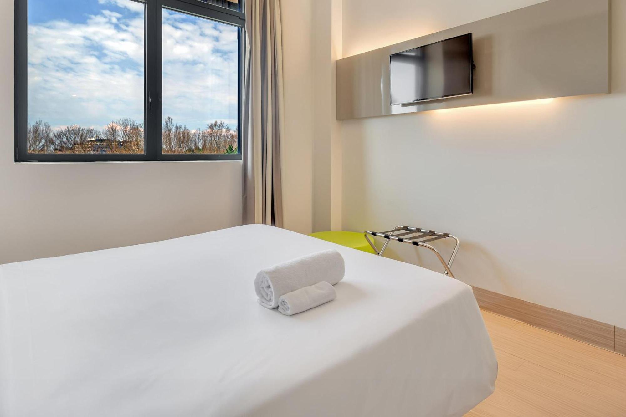 B&B Hotel Milano San Siro Esterno foto