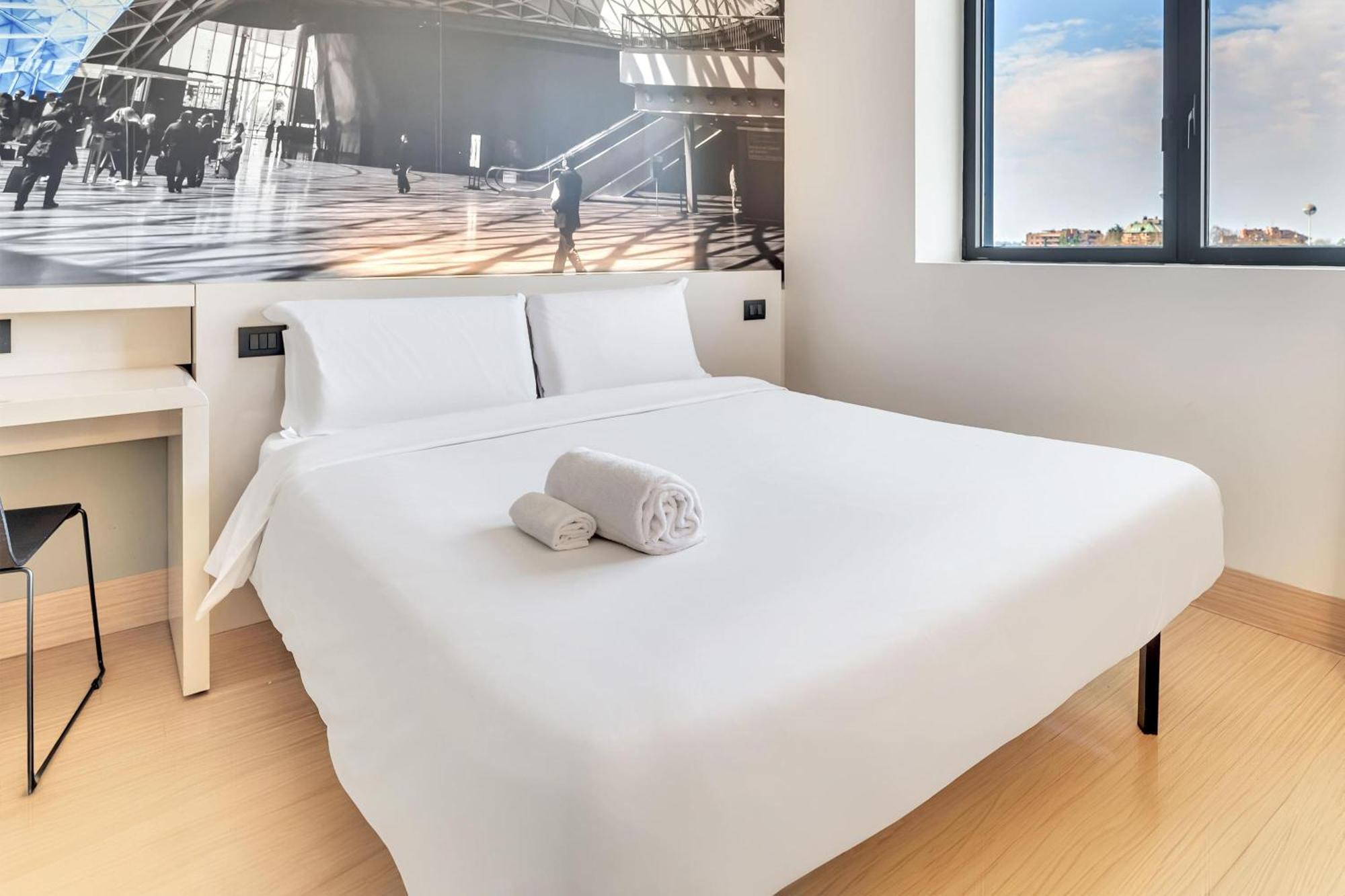B&B Hotel Milano San Siro Esterno foto