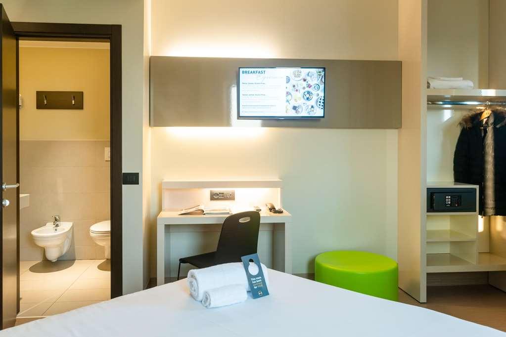 B&B Hotel Milano San Siro Camera foto