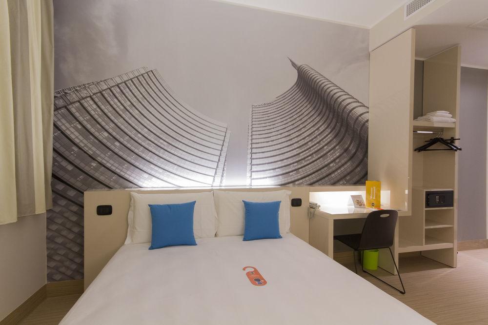 B&B Hotel Milano San Siro Esterno foto