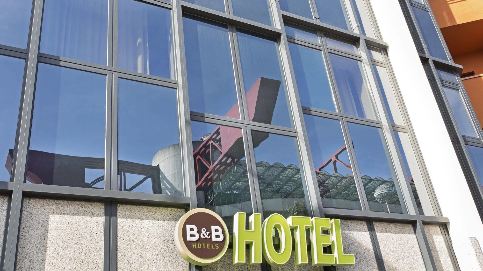 B&B Hotel Milano San Siro Esterno foto