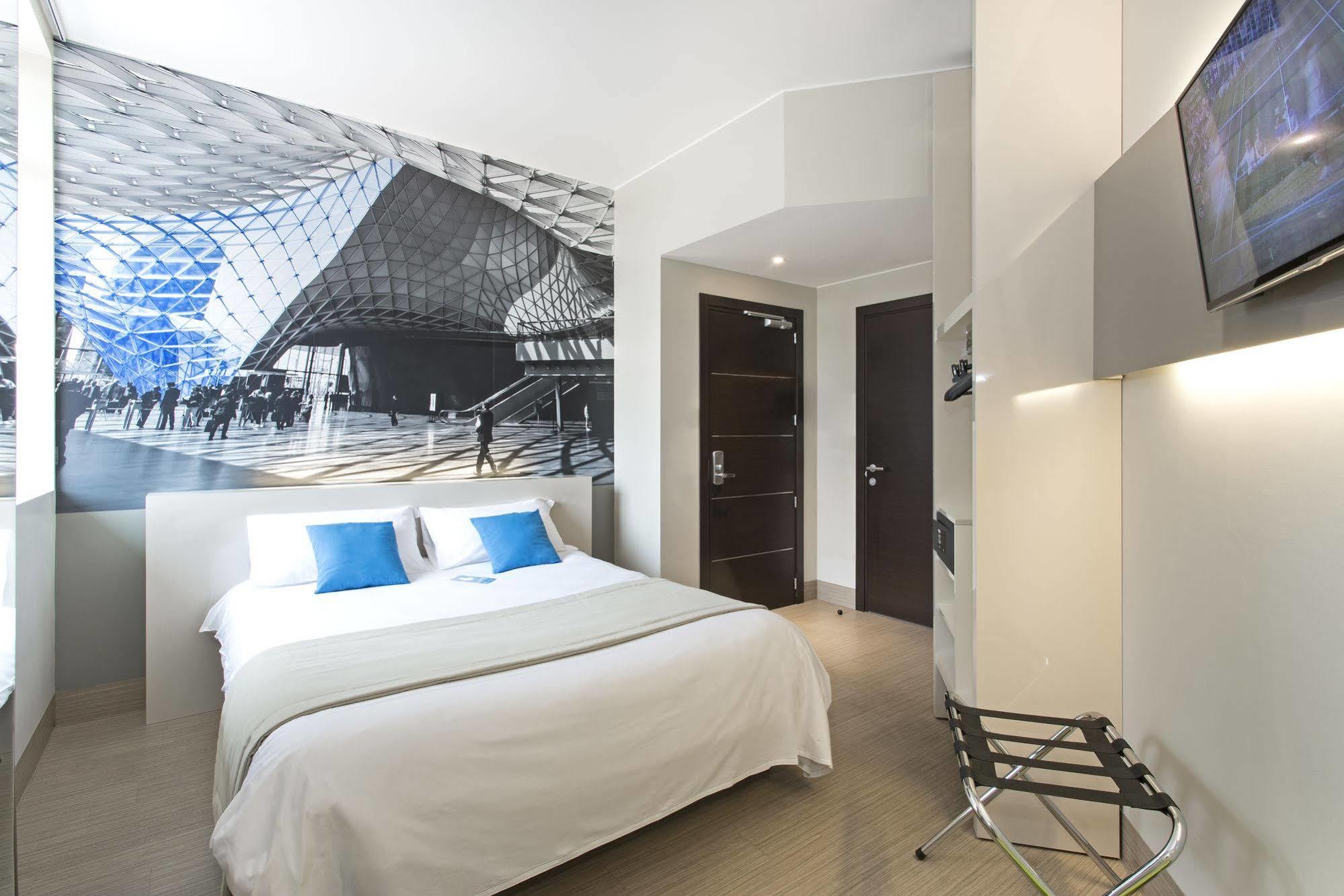 B&B Hotel Milano San Siro Esterno foto